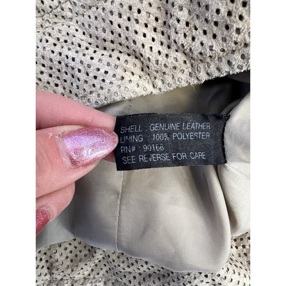 Vintage Womyn 100% Leather Cutout Jacket Perforated Women's‎ Size Small - Picture 9 of 11